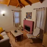 شقة A Casa D' Irene Epidaurus